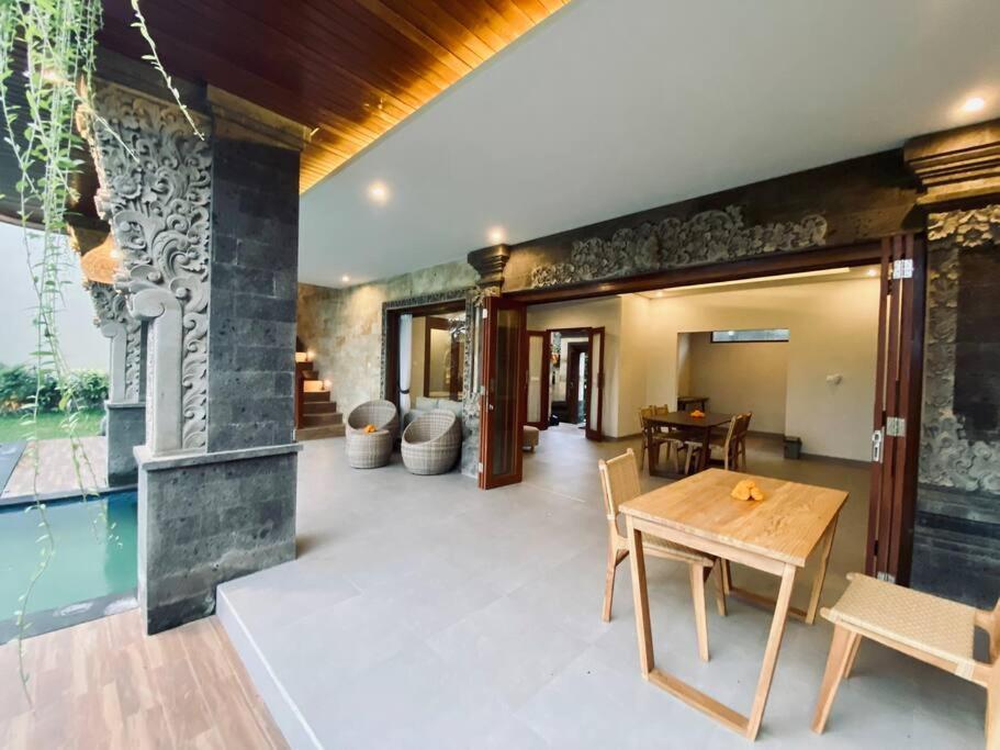 Villa Dewa Dewi 2 Ubud Exteriör bild